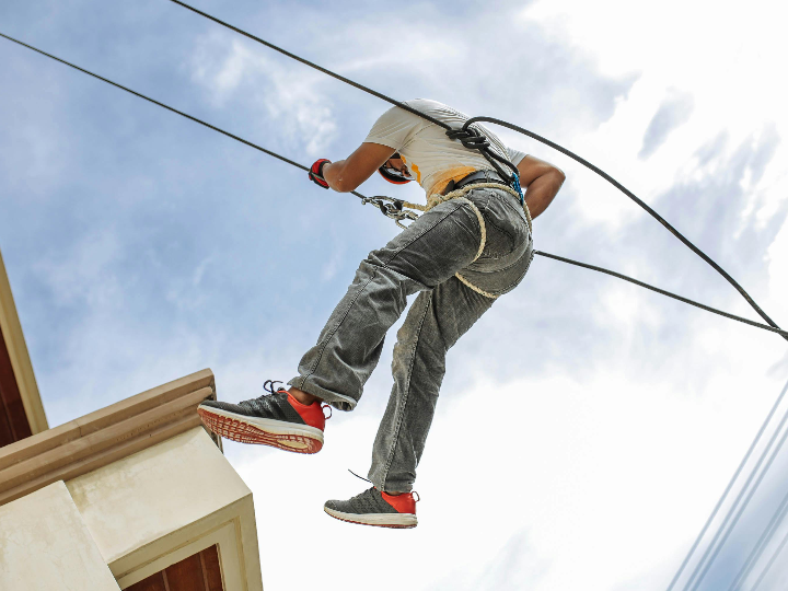 analisis del arnes quicktop comodidad y seguridad en deportes de montana