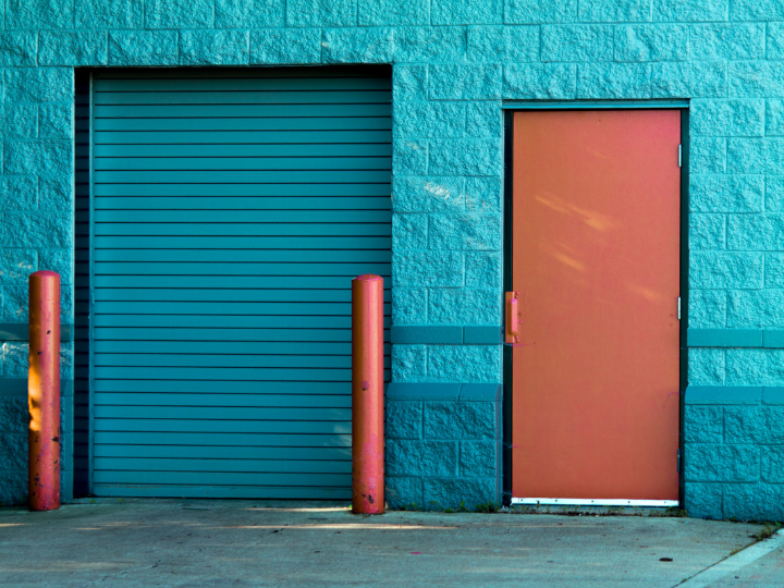 armario ropero de dormitorio color noble o negro con 2 puertas correderas y espejo ketou