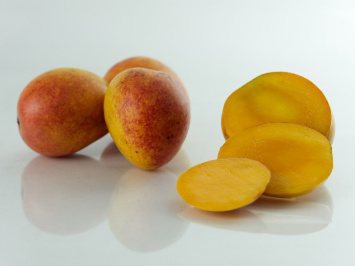 descubre el delicioso sabor exotico de la coca melon analisis positivo de esta fruta internacional