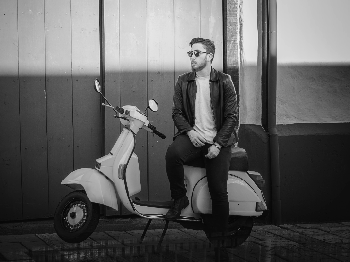 descubre la elegancia y sofisticacion de nuemph en el analisis de ropa y complementos de moda