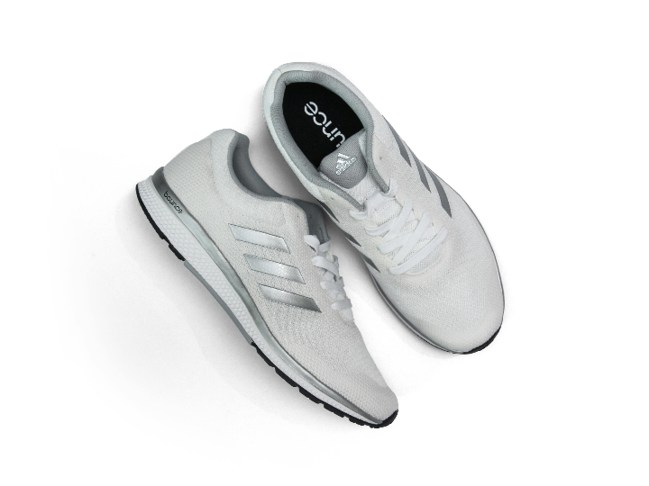 las mejores zapatillas running para corredores de 100 kg idescubre las opciones mas economicas
