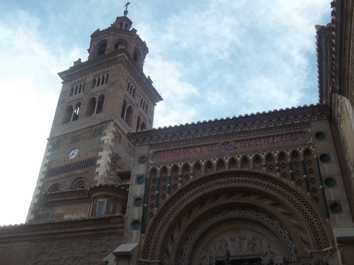 tienda de disfraces en castellon la mejor opcion para complementar el juego con juguetes